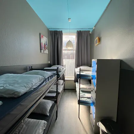Hostel Cosmos *