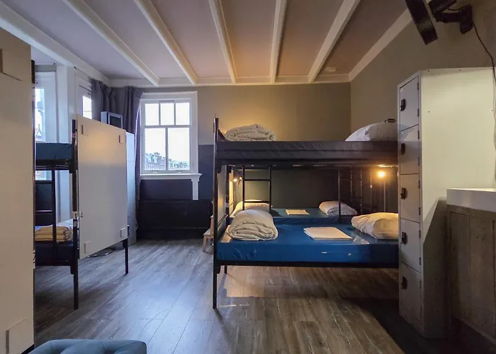 Cosmos * Amesterdão