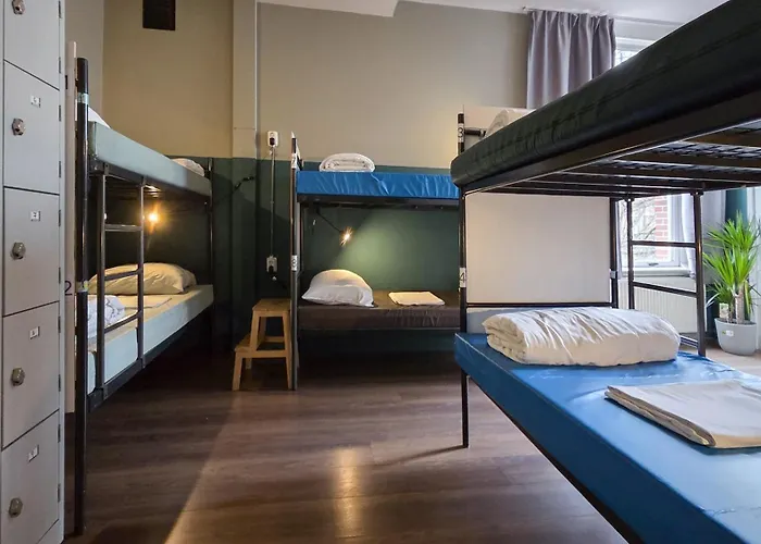 Cosmos Hostel Amsterdam