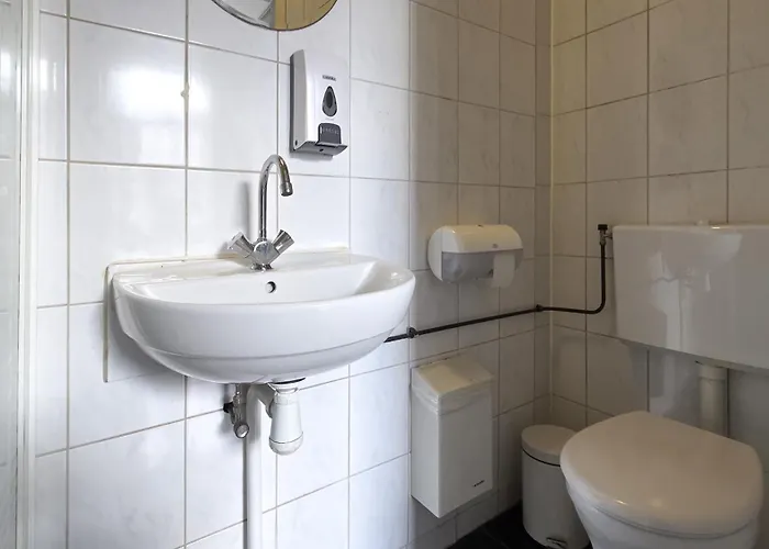 Cosmos Hostel Amsterdam