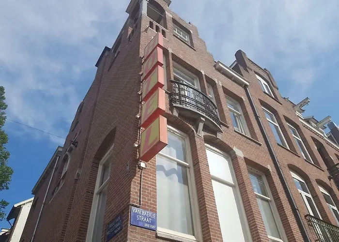 阿姆斯特丹宇宙旅舍